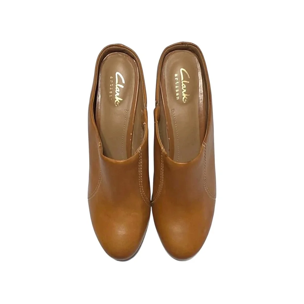 Clarks Artisan Womens 7 Tan Leather Wedge Mules Almond Toe Shoes